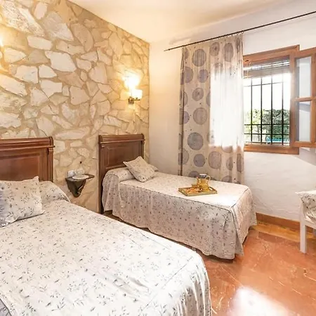 Holiday home Huerta El Fontanarillo Montemayor